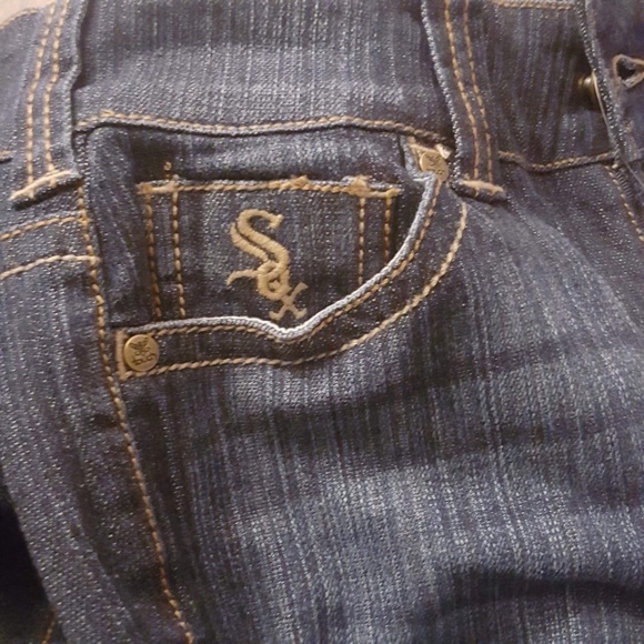 Touch Chicago White Sox Embroidered Blue Denim Jeans Size 24 - Picture 4 of 8